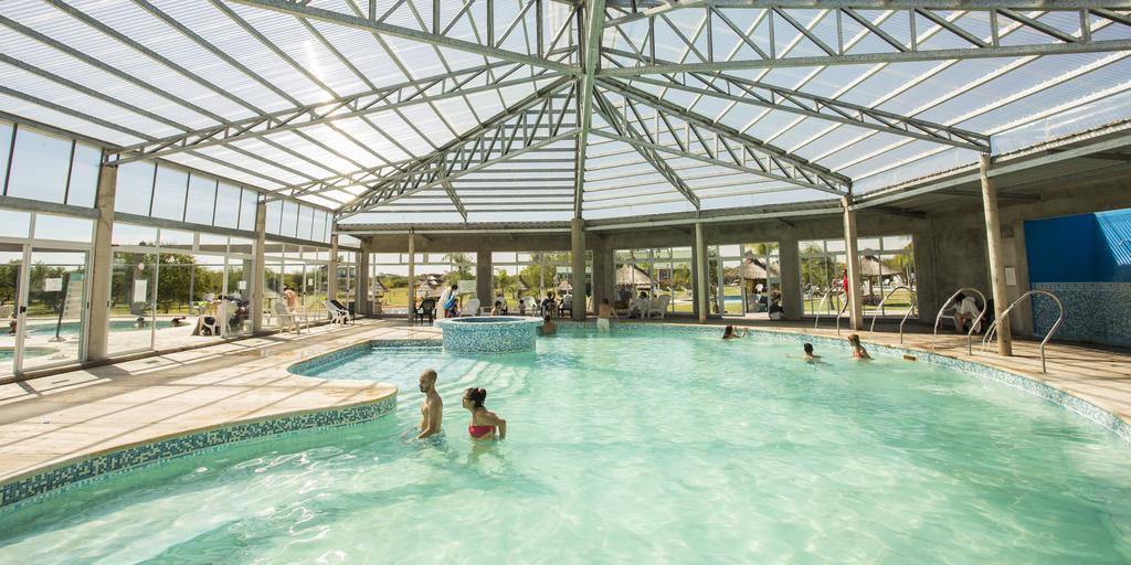 Cabanas Termas Del Guaychu Villa Gualeguaychu Luaran gambar